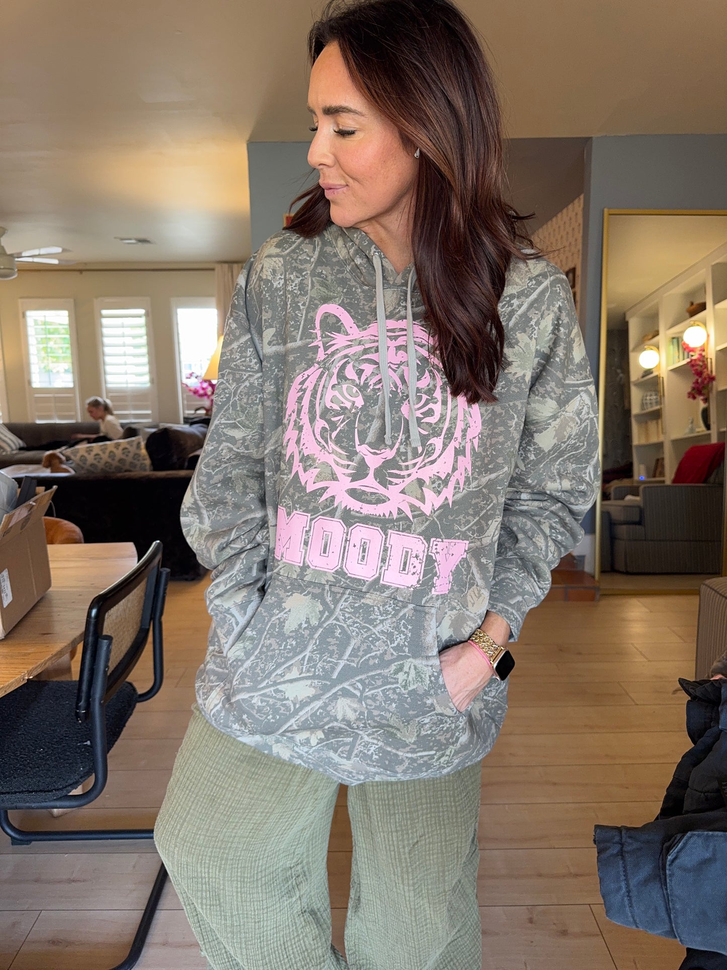 MOODY CAMO HOODIE