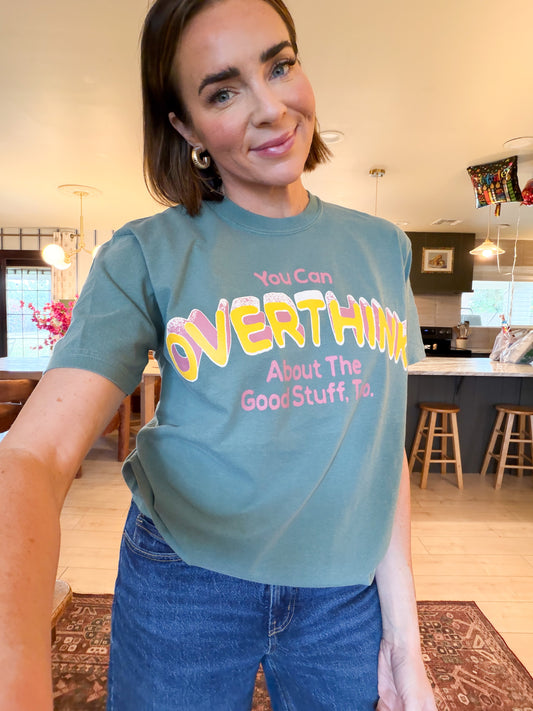 Overthinks tee