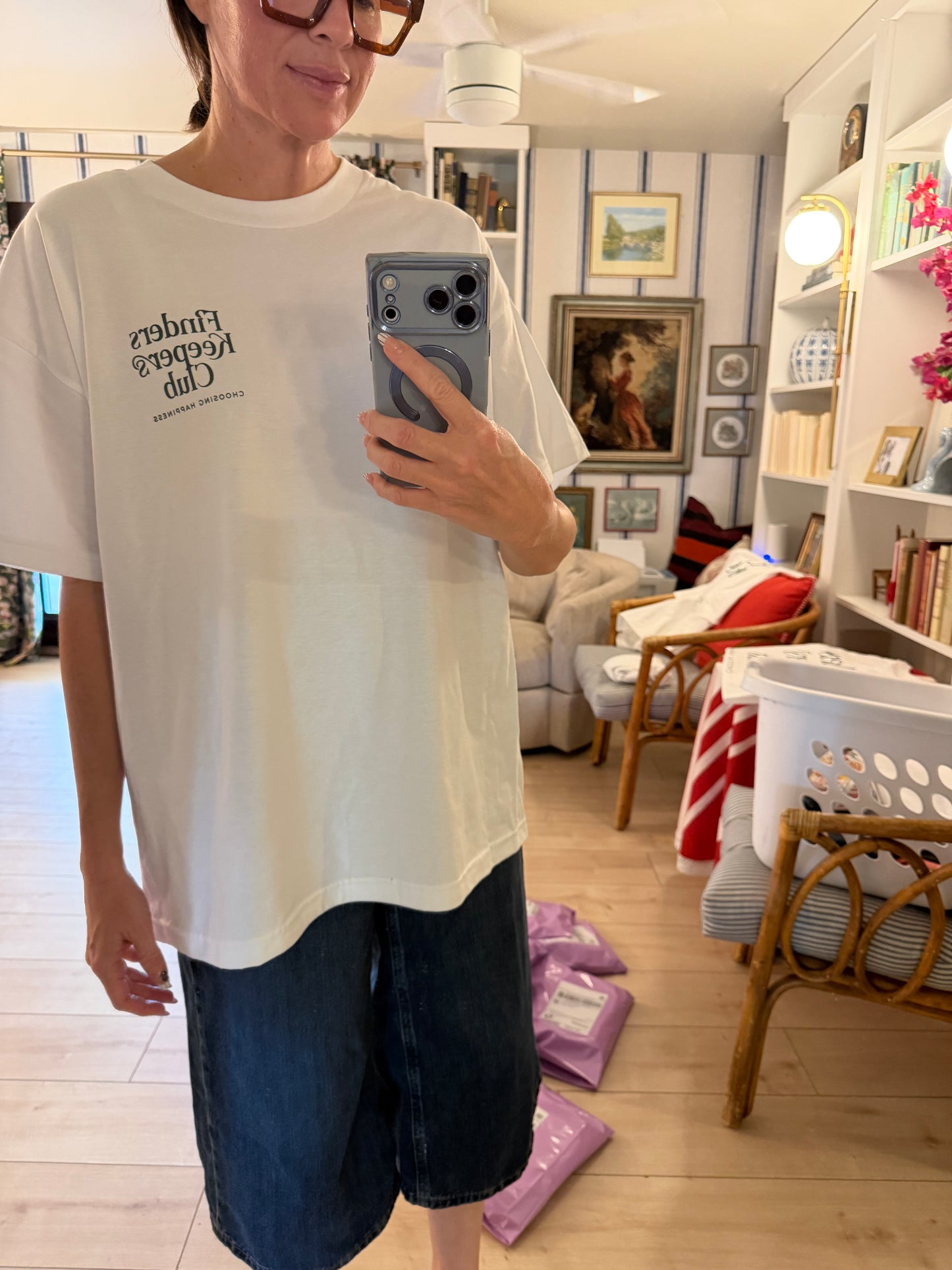 Finders keepers club tee